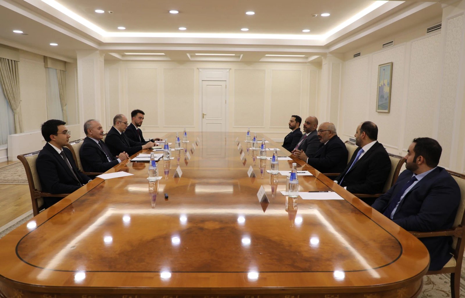 Oʻmon Sultonligi iqtisodiyot vaziri bilan uchrashuv