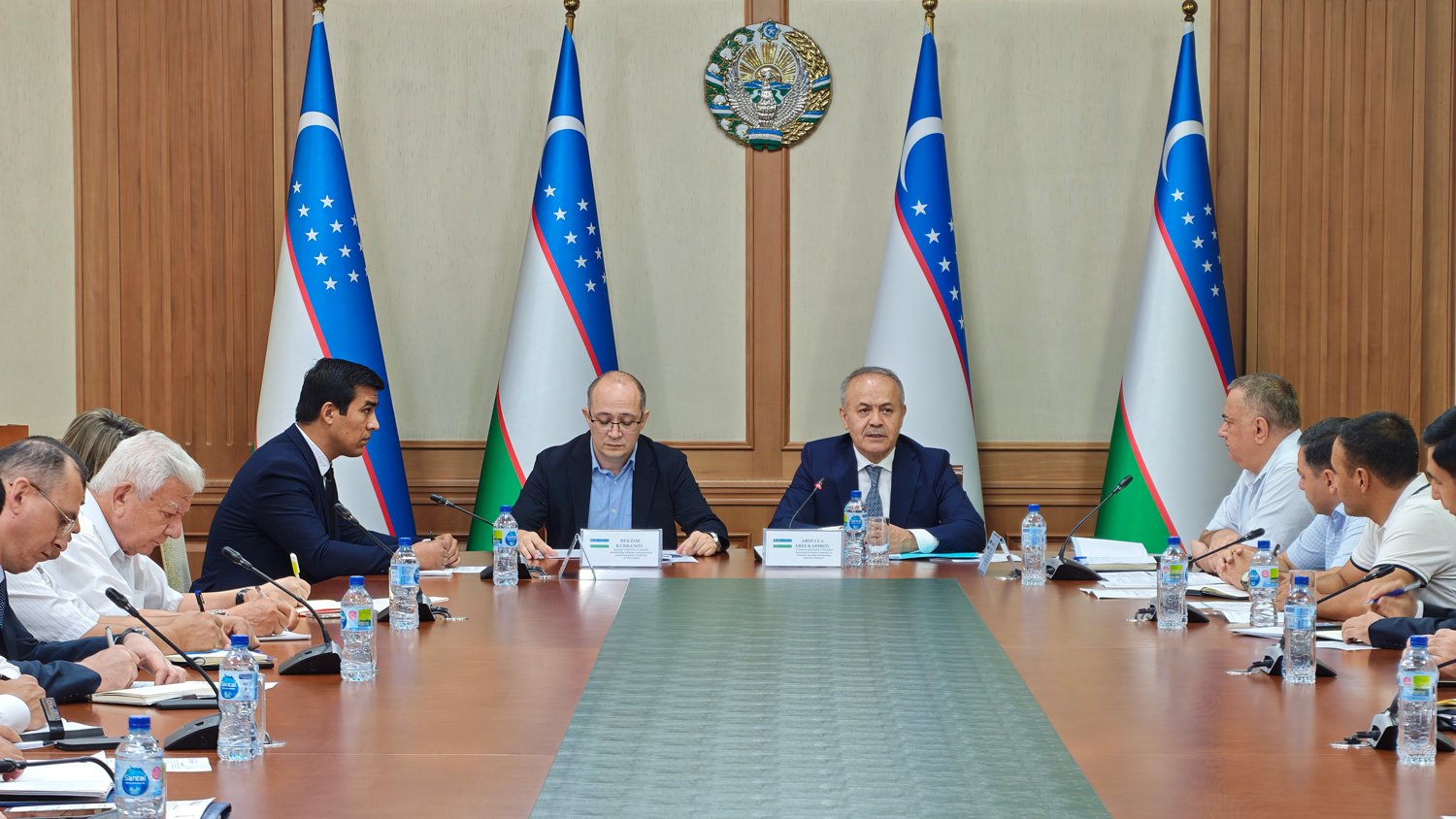 Vazirlik va idoralar bilan “O‘zbekiston – 2030” strategiyasi ijrosining birinchi yarim yillik natijalari muhokama qilindi
